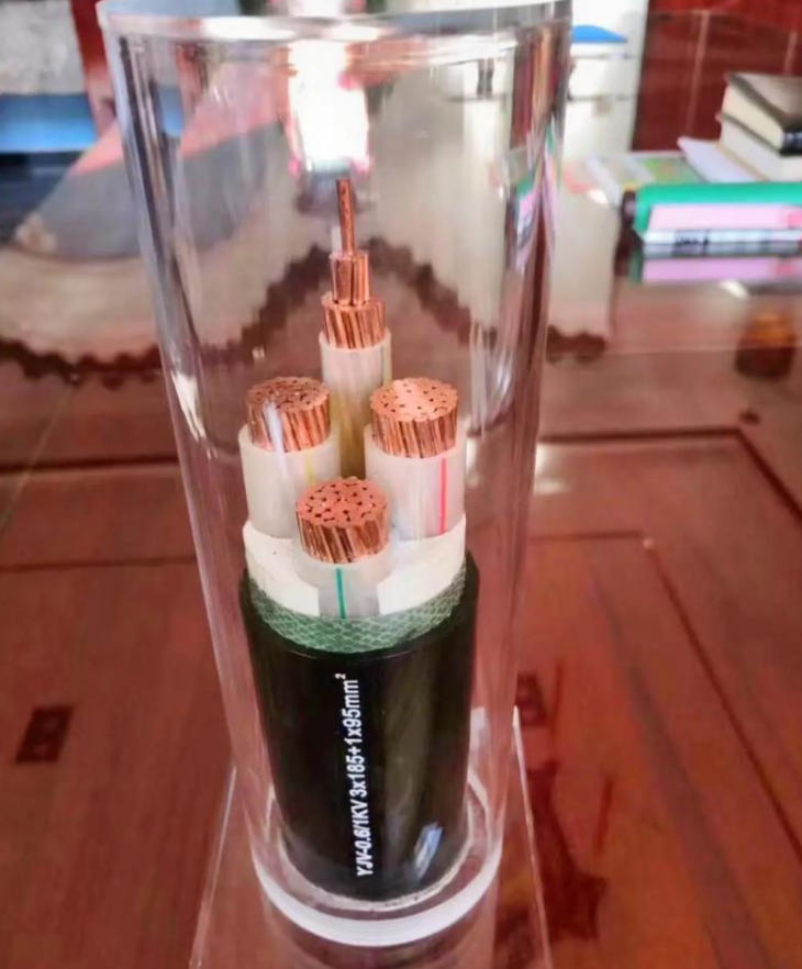 液位计用途：精准测量液位，广泛应用于多领域保障运行安全